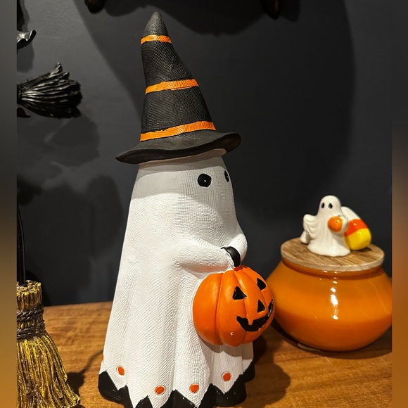 Witch Ghost - Picture 2 of 2